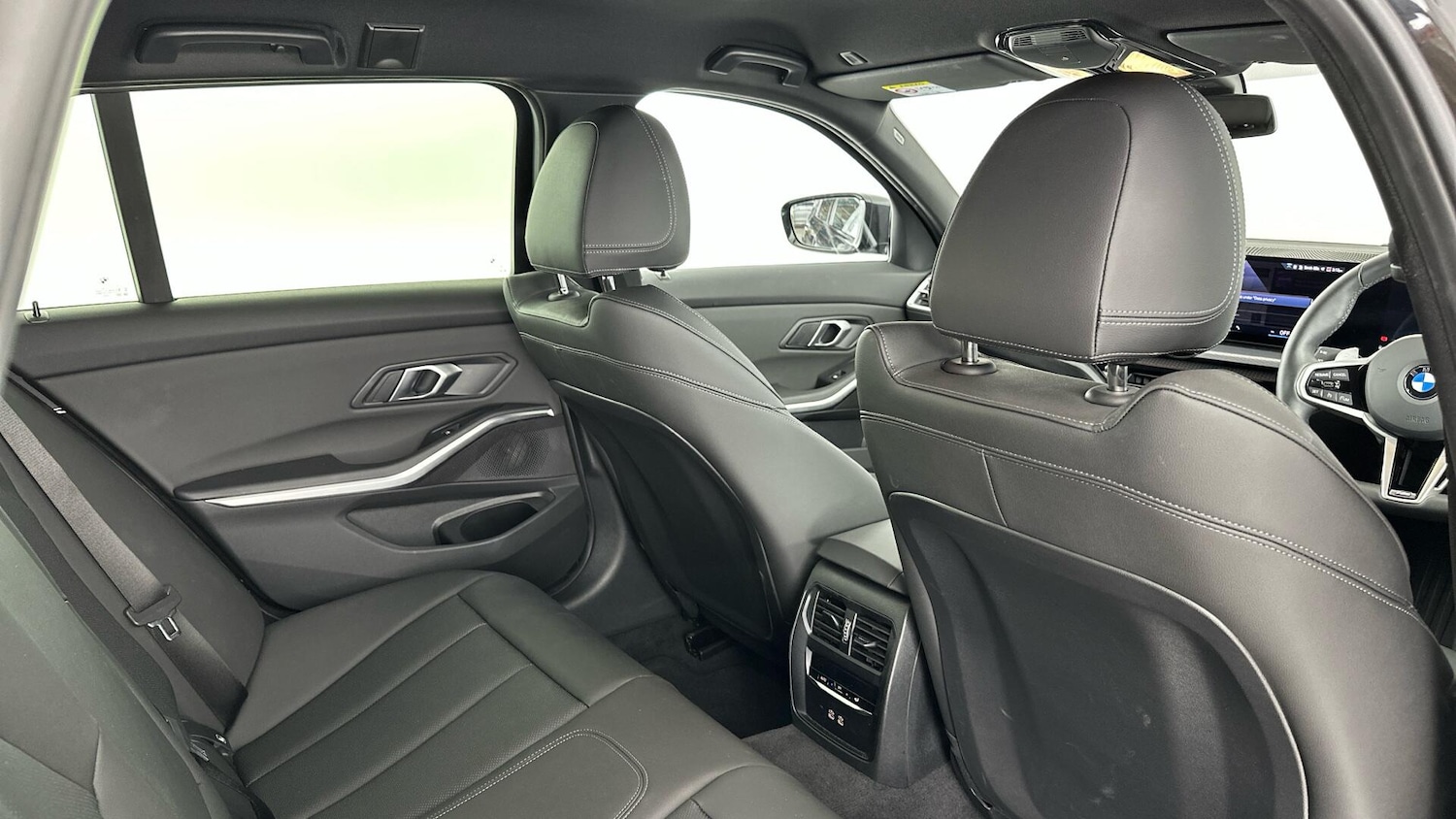 Used BMW 3 Series 2025 for sale - 77229649: Photo 27