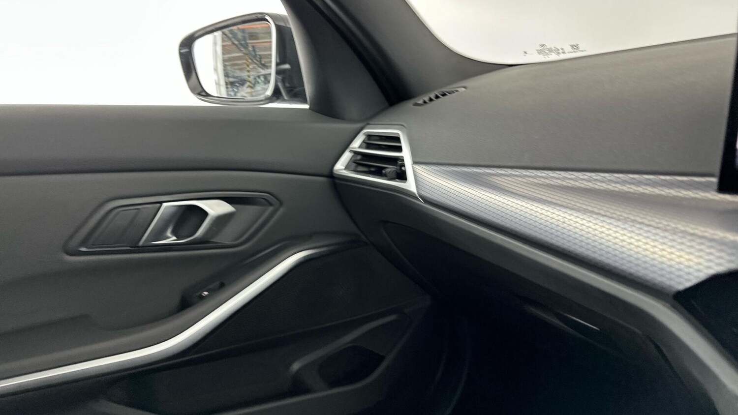 Used BMW 3 Series 2025 for sale - 77229649: Photo 31