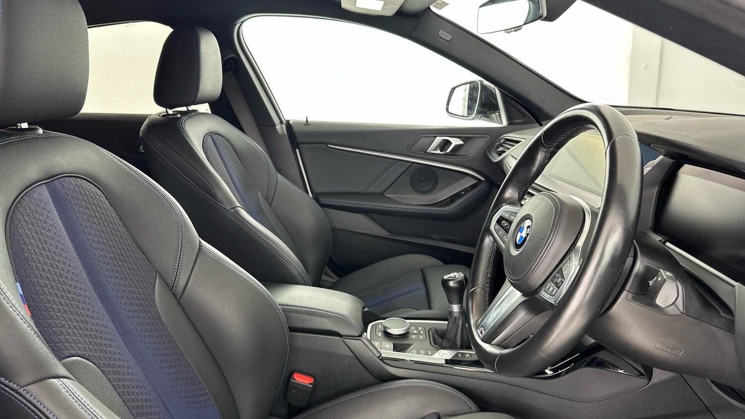 Used BMW 2 Series 2023 for sale - 76818923: Photo 11