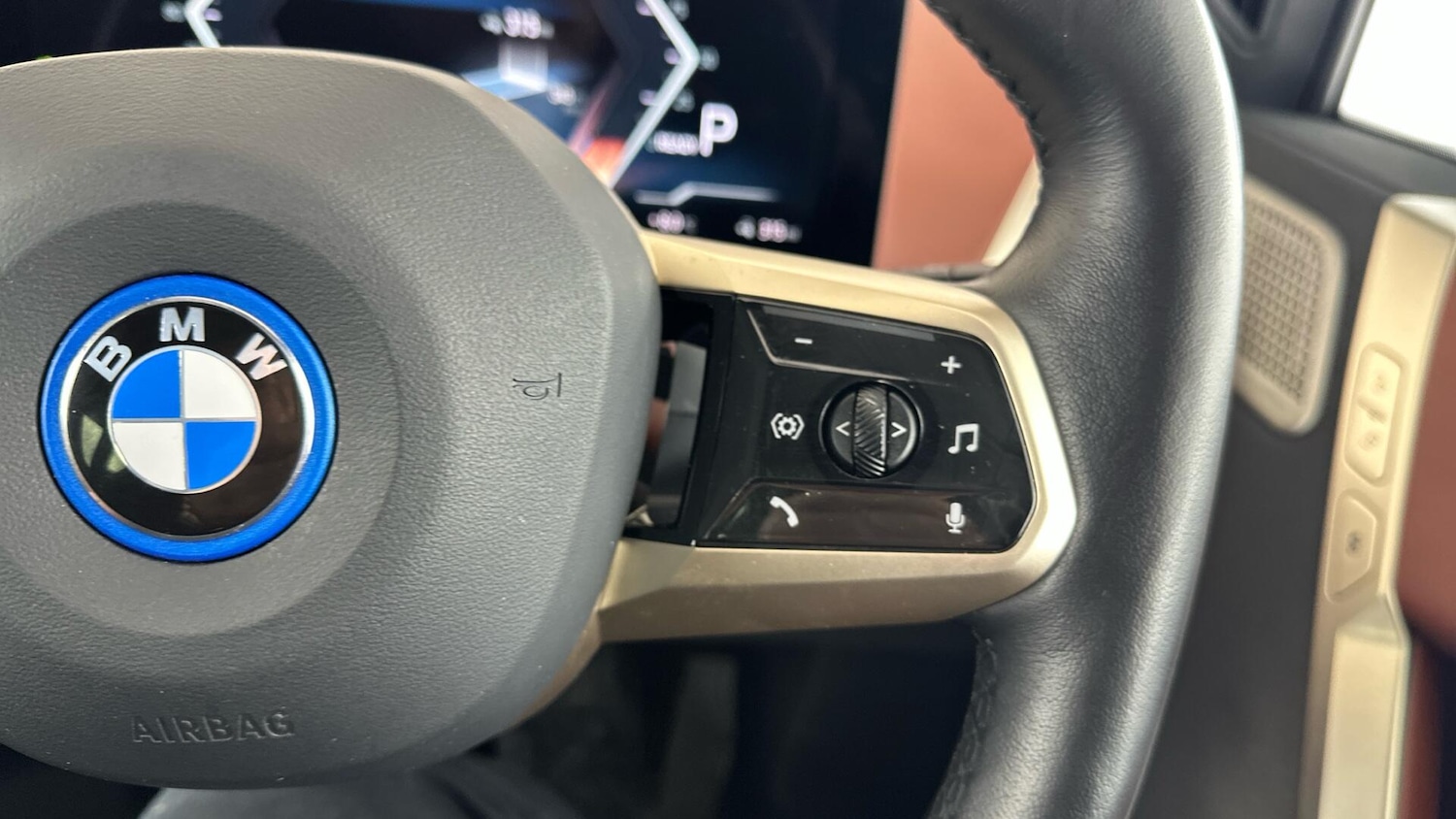 Used BMW iX 2022 for sale - 76818868: Photo 18