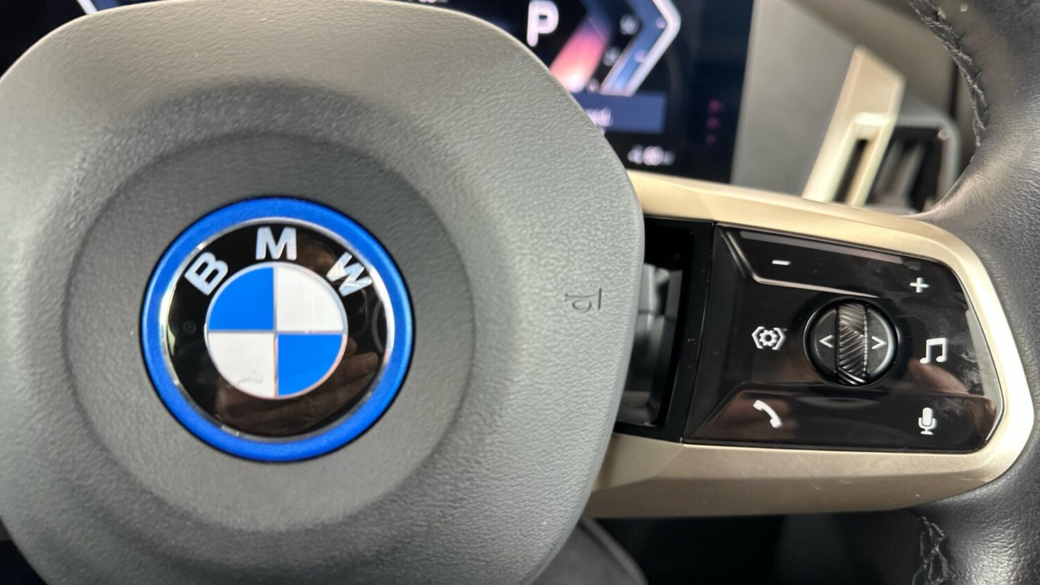 Used BMW iX 2022 for sale - 77216363: Photo 18