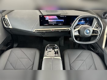 Used BMW iX 2022 for sale - 77216363: Photo
