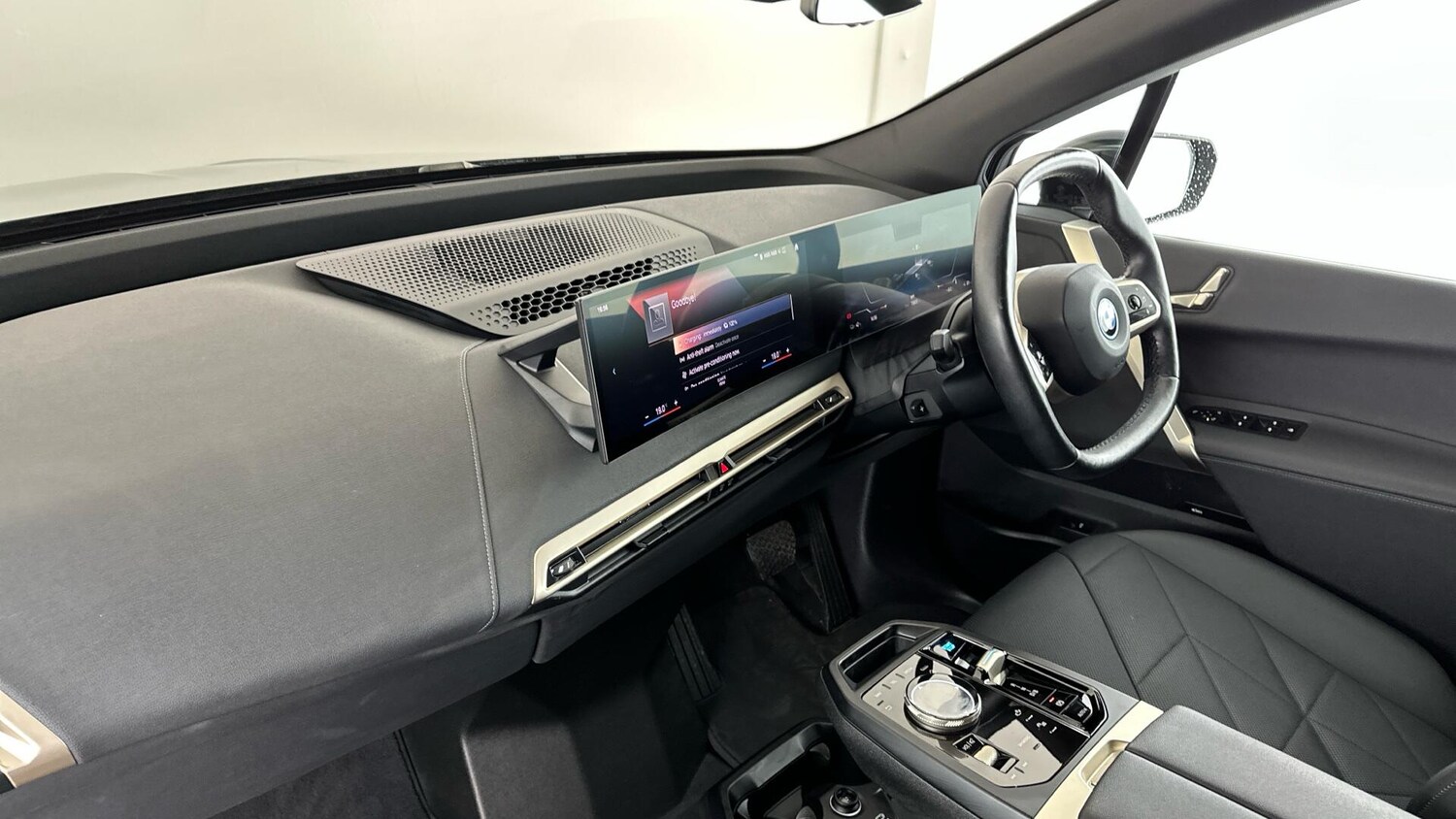 Used BMW iX 2022 for sale - 77216363: Photo 7