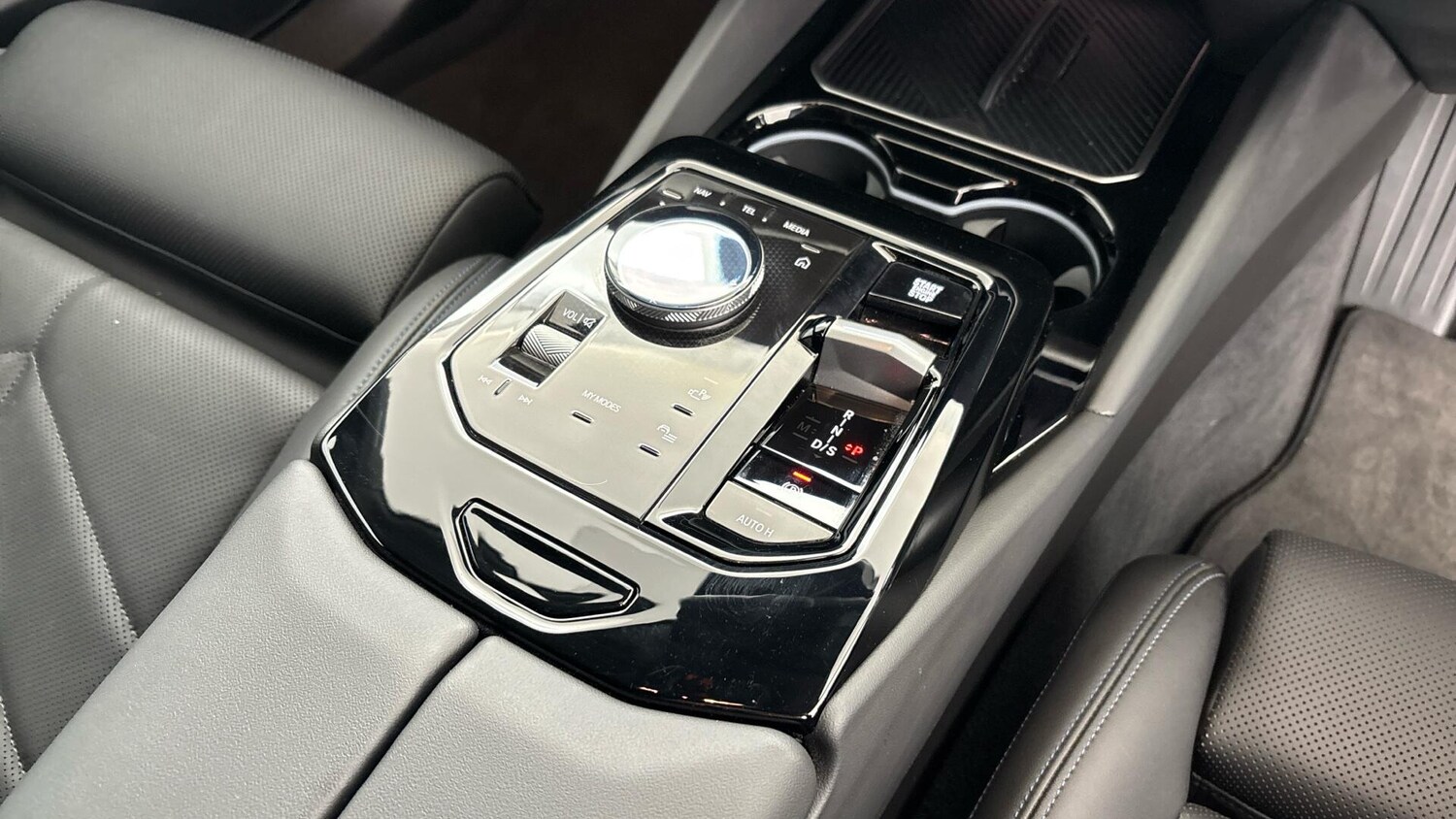 Used BMW 5 Series 2024 for sale - 76818930: Photo 10