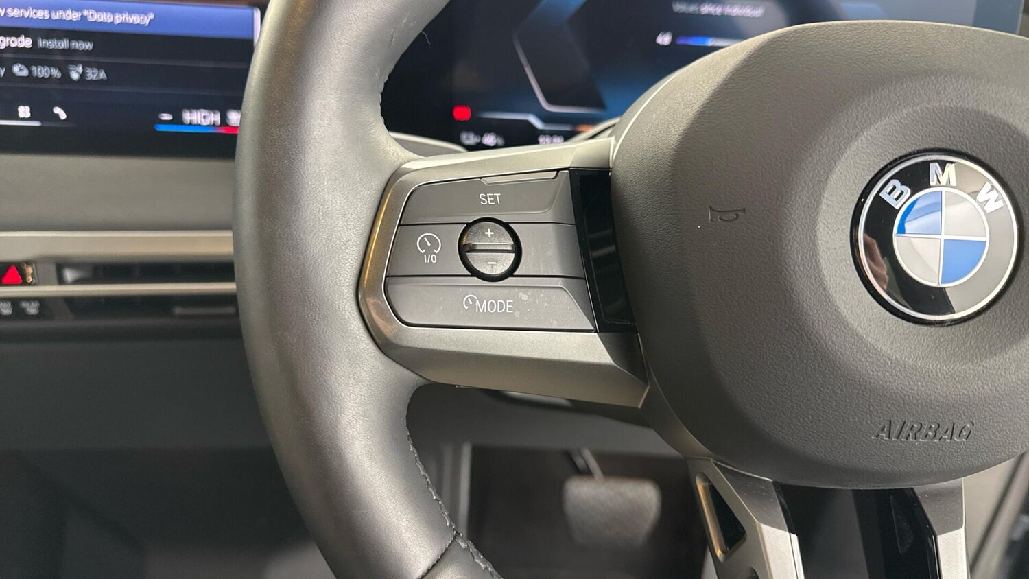 Used BMW iX 2025 for sale - 77306302: Photo 17