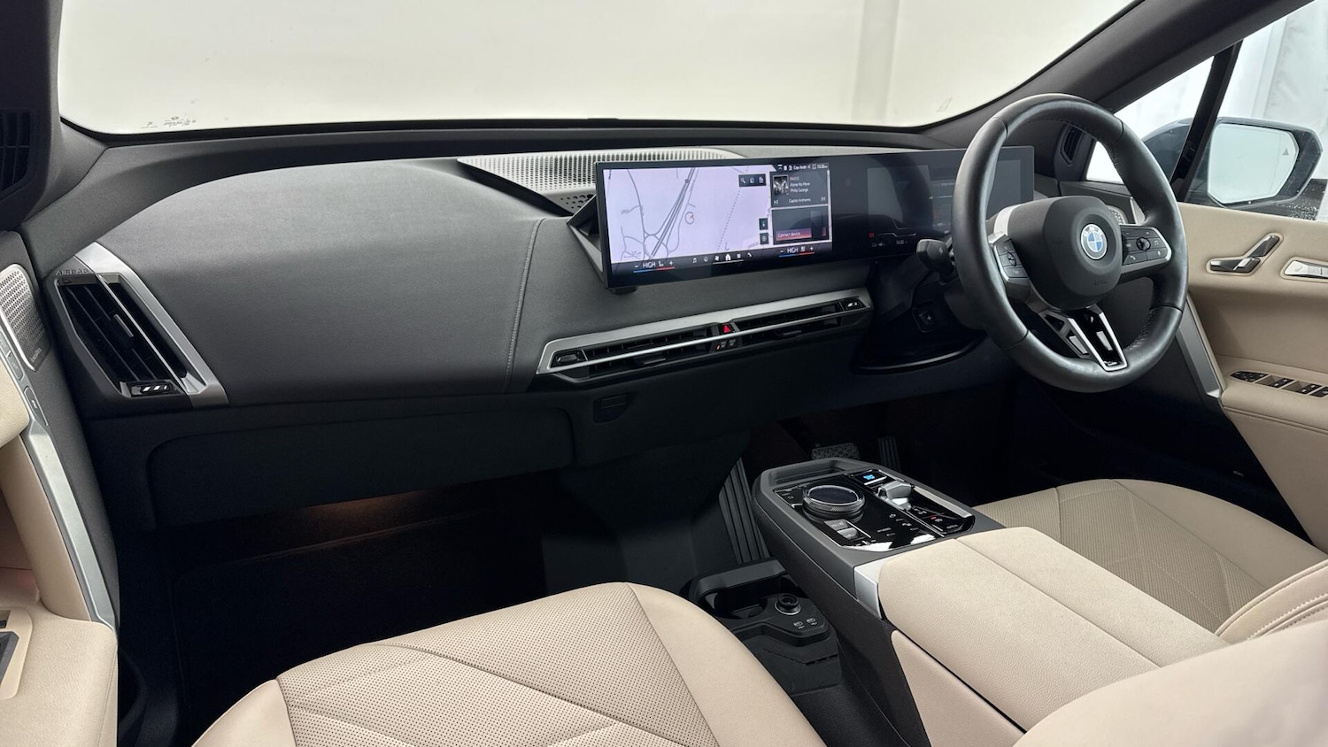 Used BMW iX 2025 for sale - 77306302: Photo 7