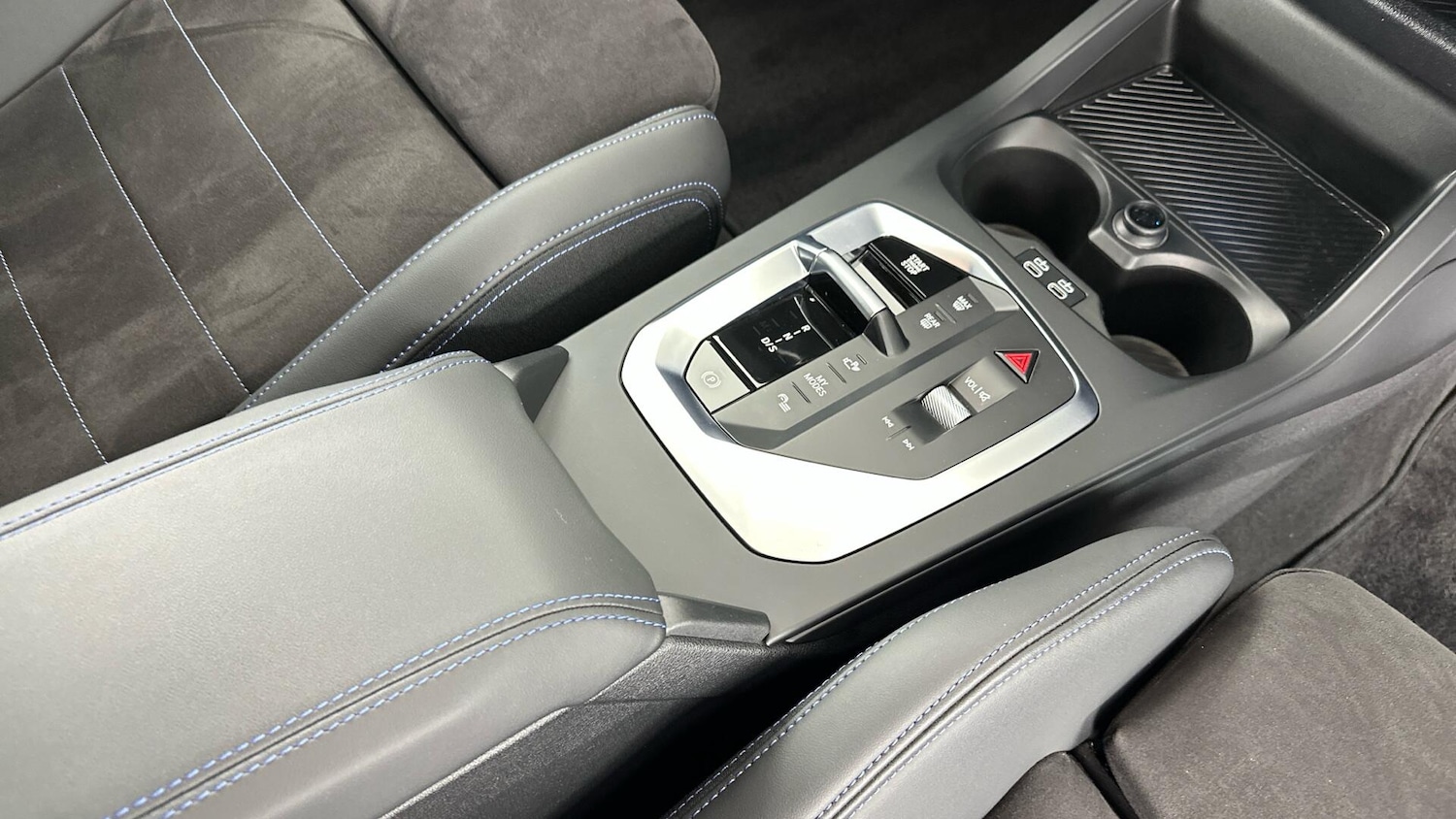 Used BMW 1 Series 2025 for sale - 77440043: Photo 10