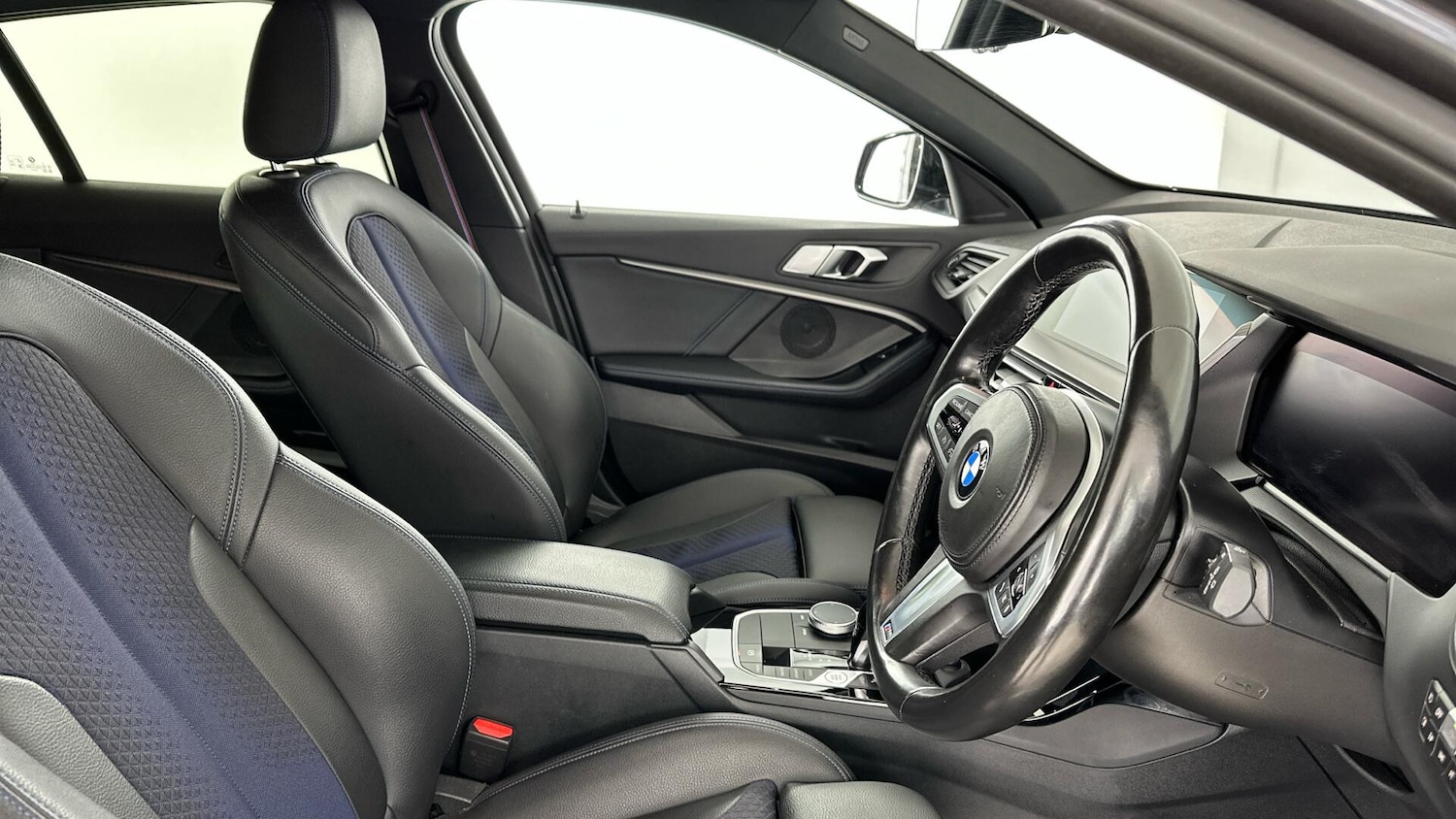 Used BMW 1 Series 2021 for sale - 77564870: Photo 11