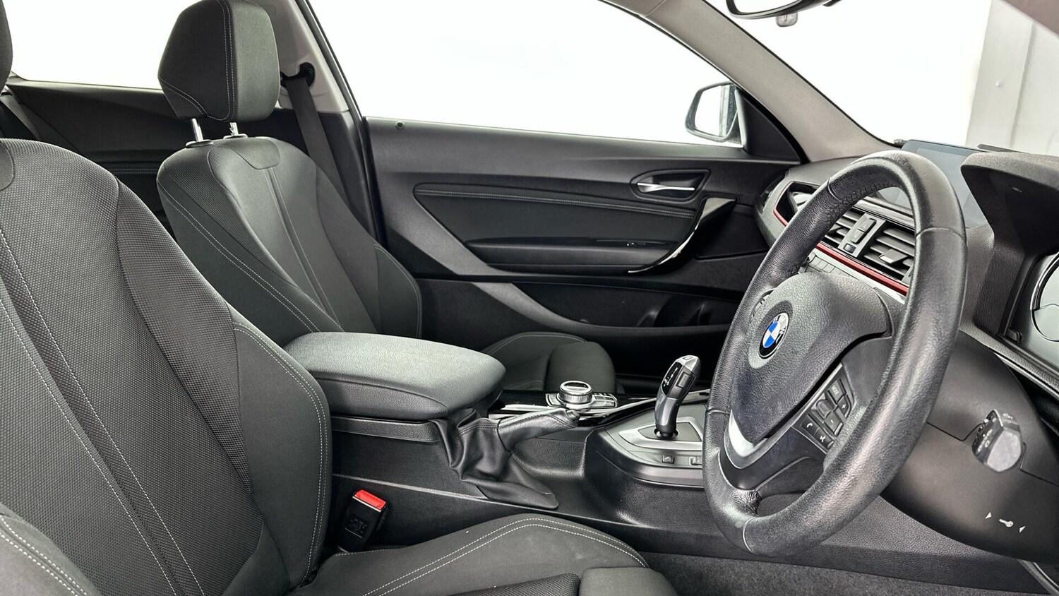 Used BMW 1 Series 2018 for sale - 77838976: Photo 11