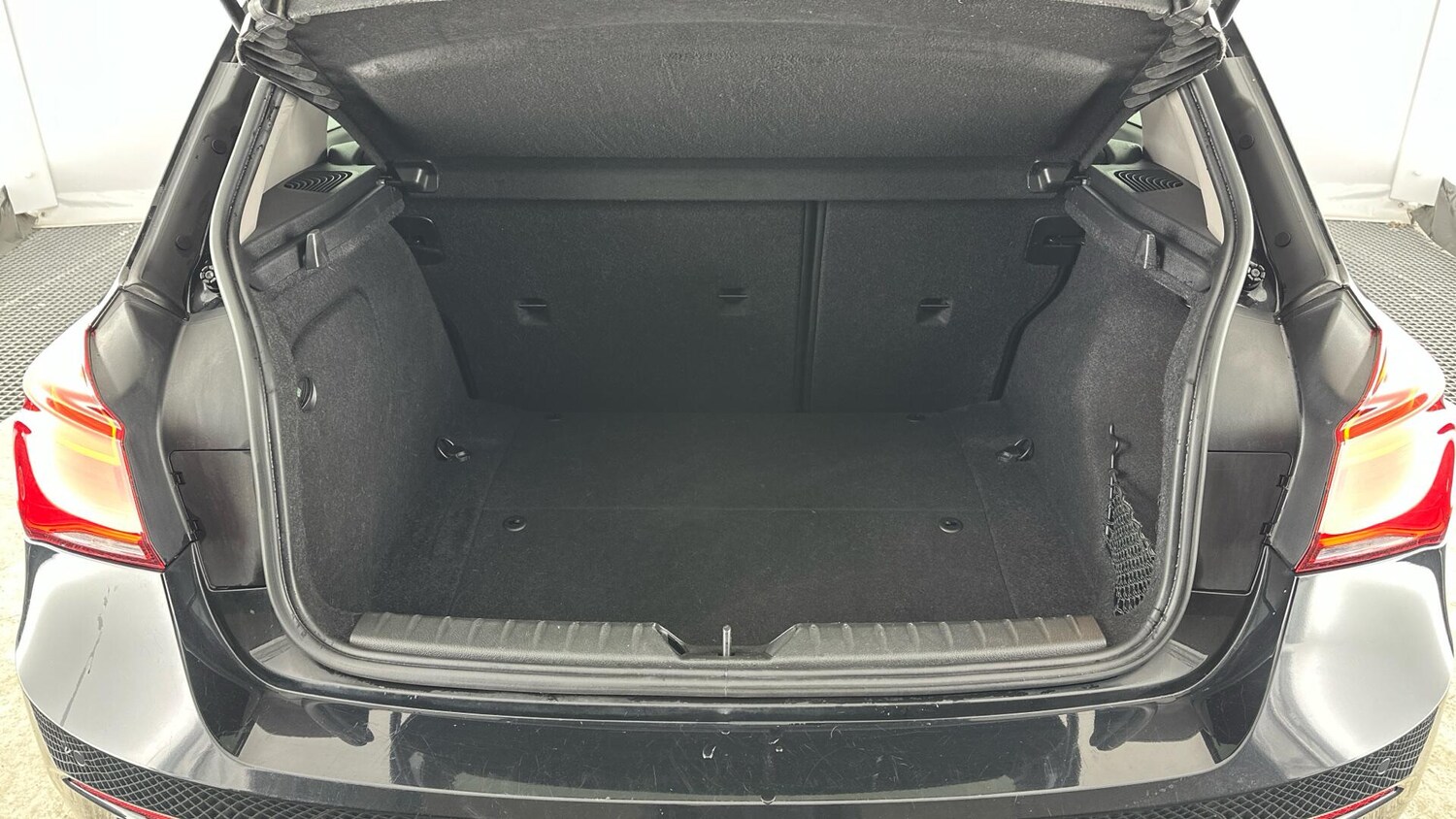 Used BMW 1 Series 2018 for sale - 77838976: Photo 13