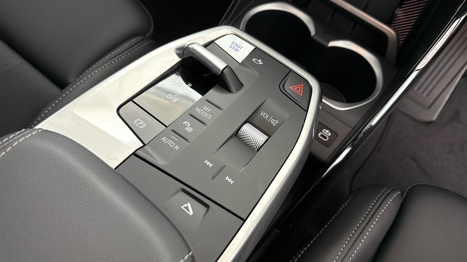 Used BMW iX1 2025 for sale - 78185726: Photo 10