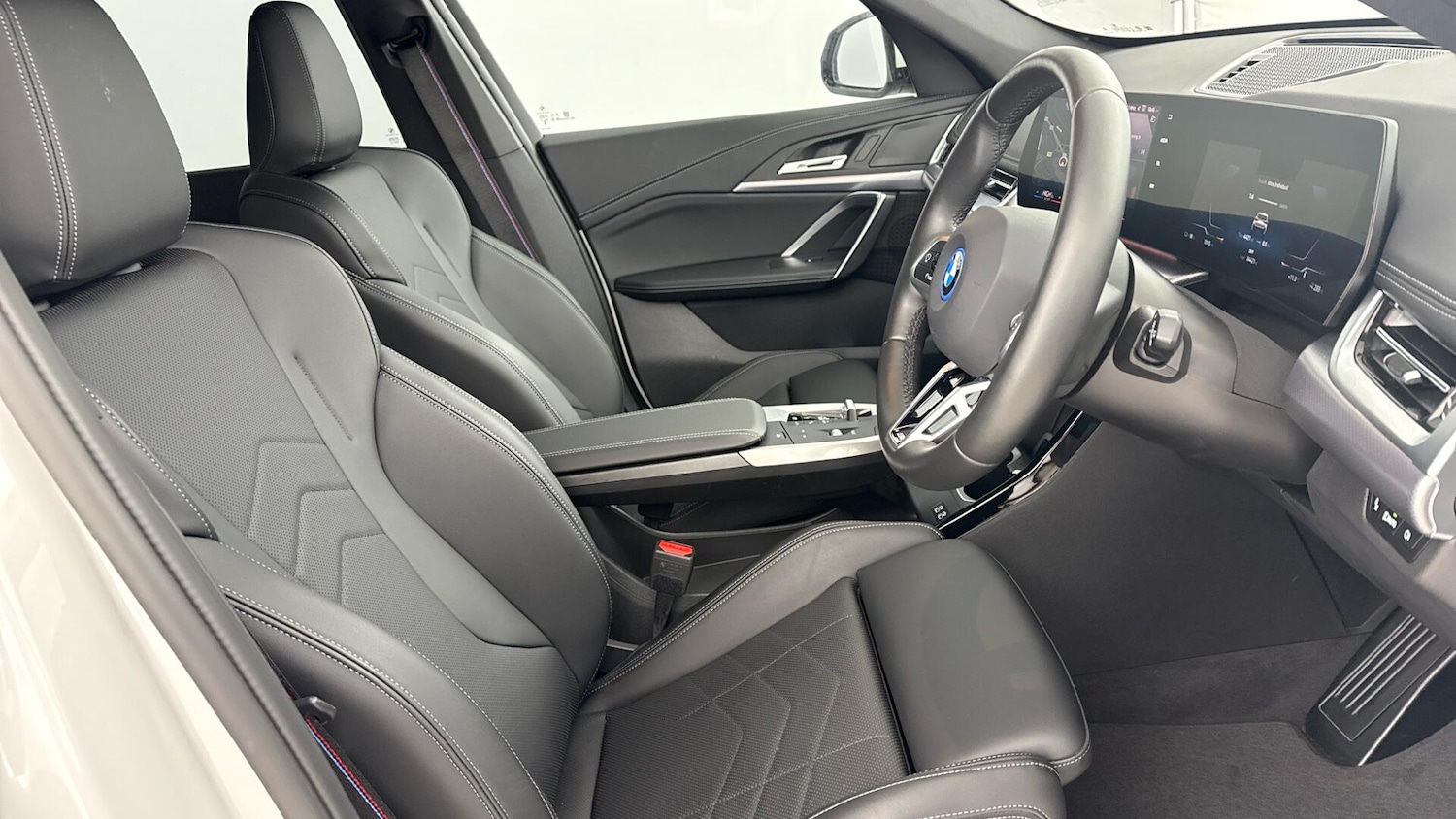 Used BMW iX1 2025 for sale - 78185726: Photo 11