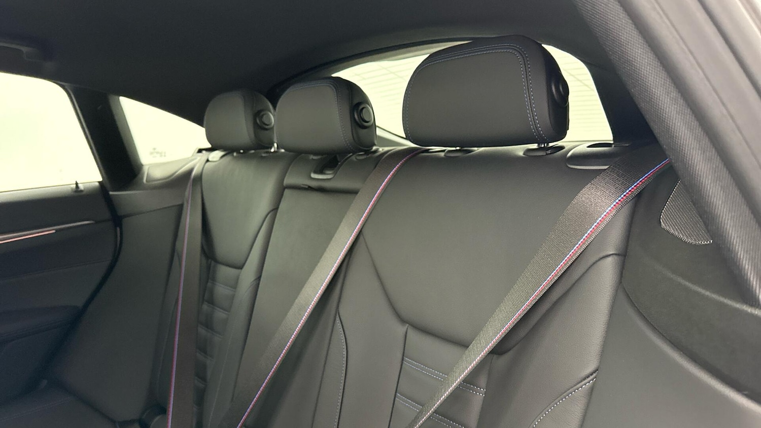 Used BMW 4 Series 2025 for sale - 77017020: Photo 12