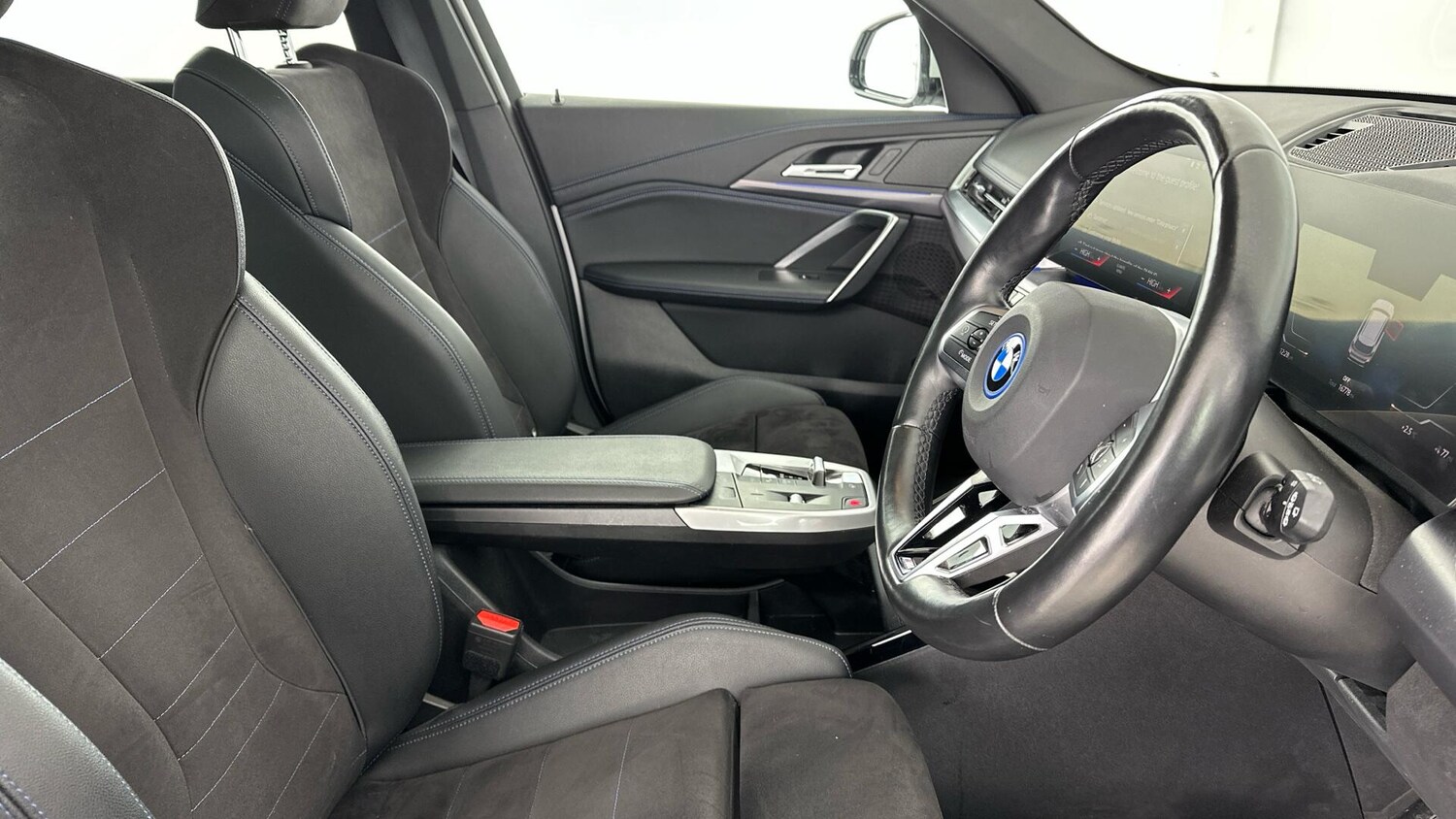 Used BMW iX1 2023 for sale - 77040415: Photo 11