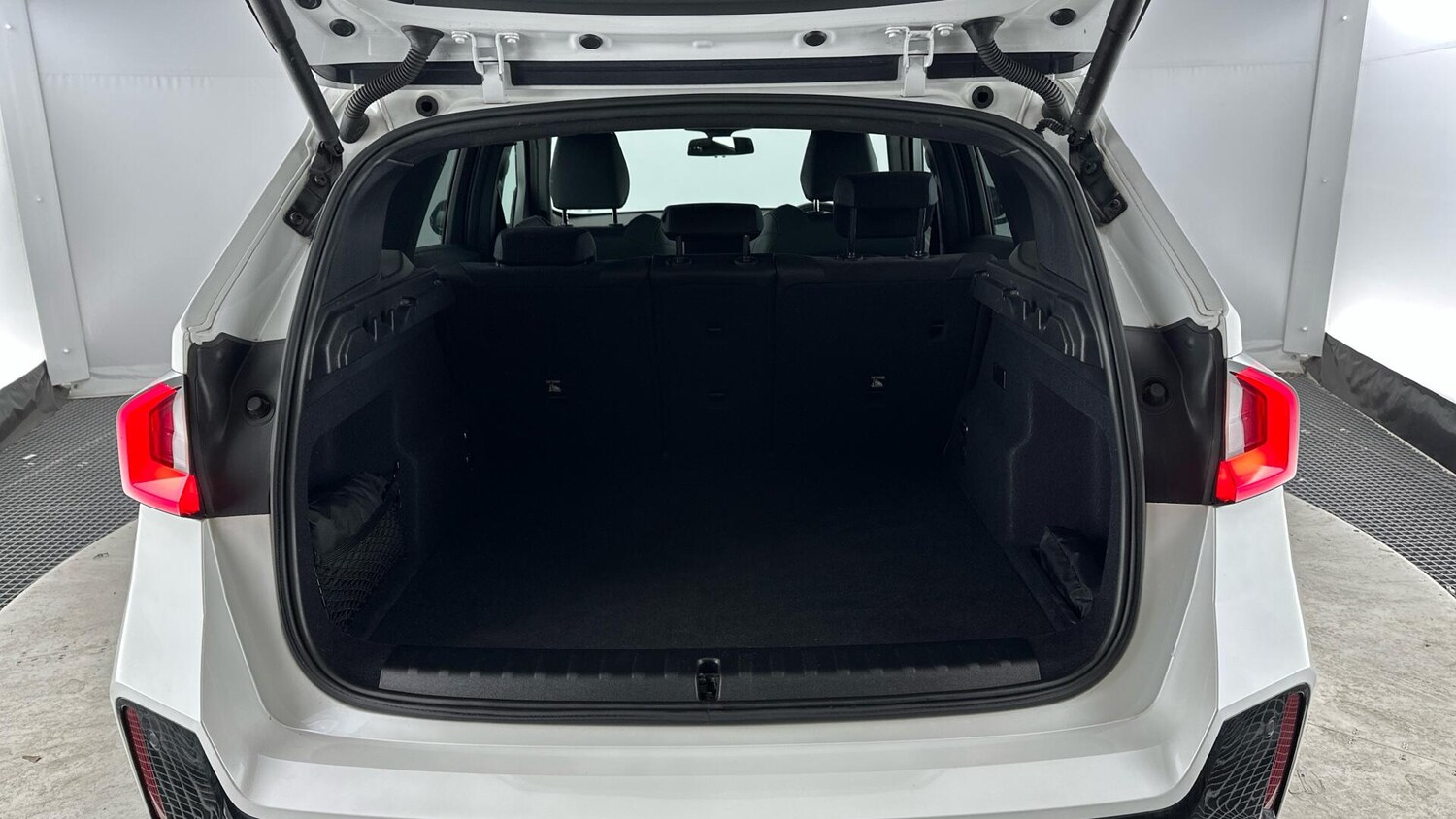 Used BMW iX1 2023 for sale - 77040415: Photo 13