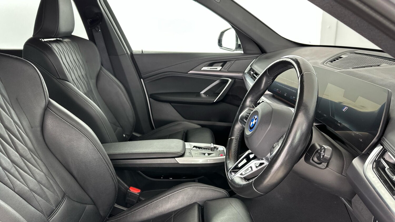 Used BMW iX1 2023 for sale - 78007885: Photo 11