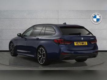 Used BMW 5 Series 2021 for sale - 77613082: Photo