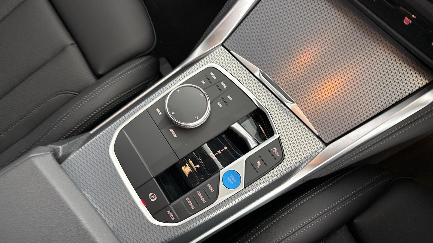 Used BMW i4 2025 for sale - 78184300: Photo 10