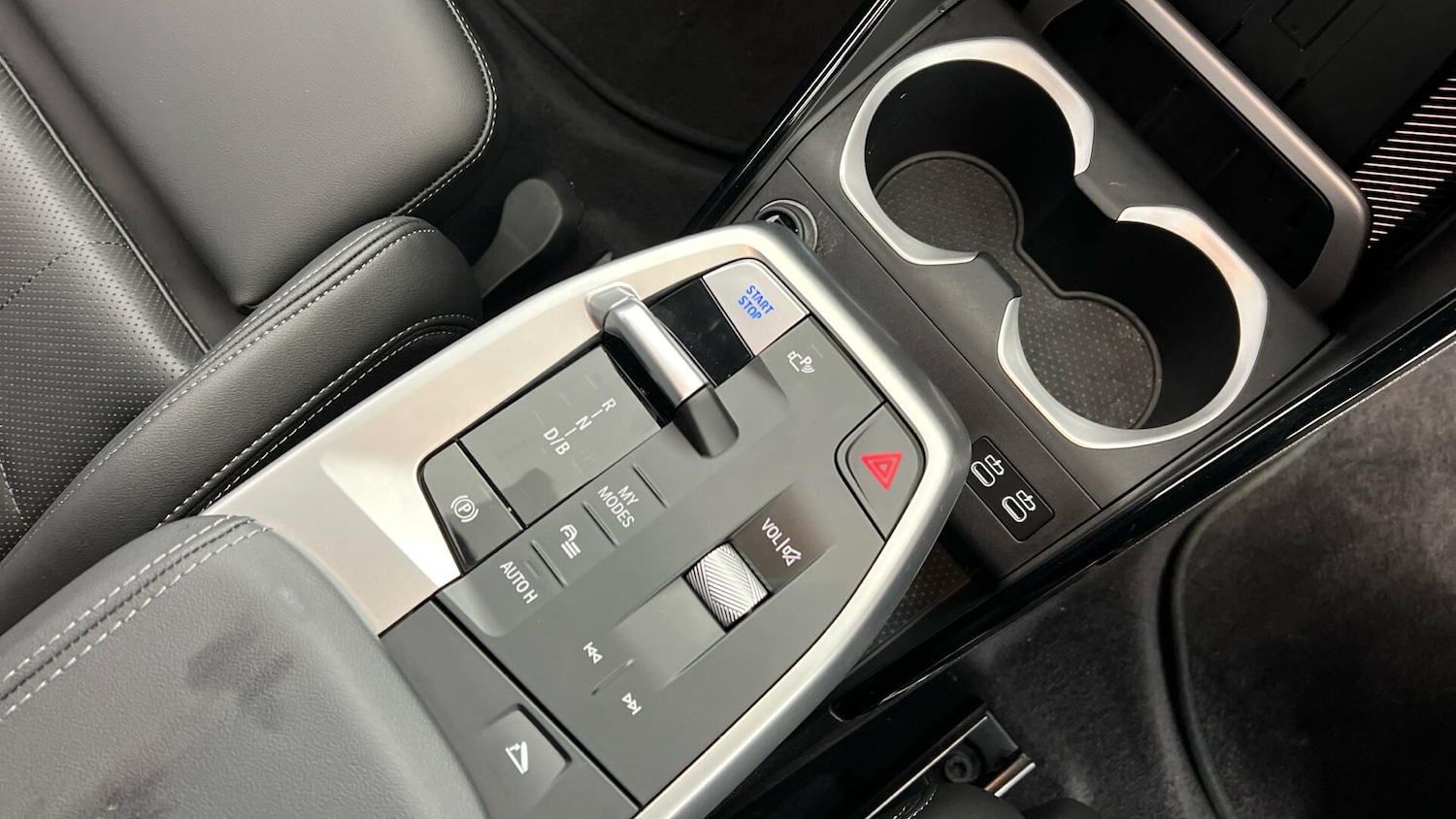 Used BMW iX1 2025 for sale - 77768408: Photo 10