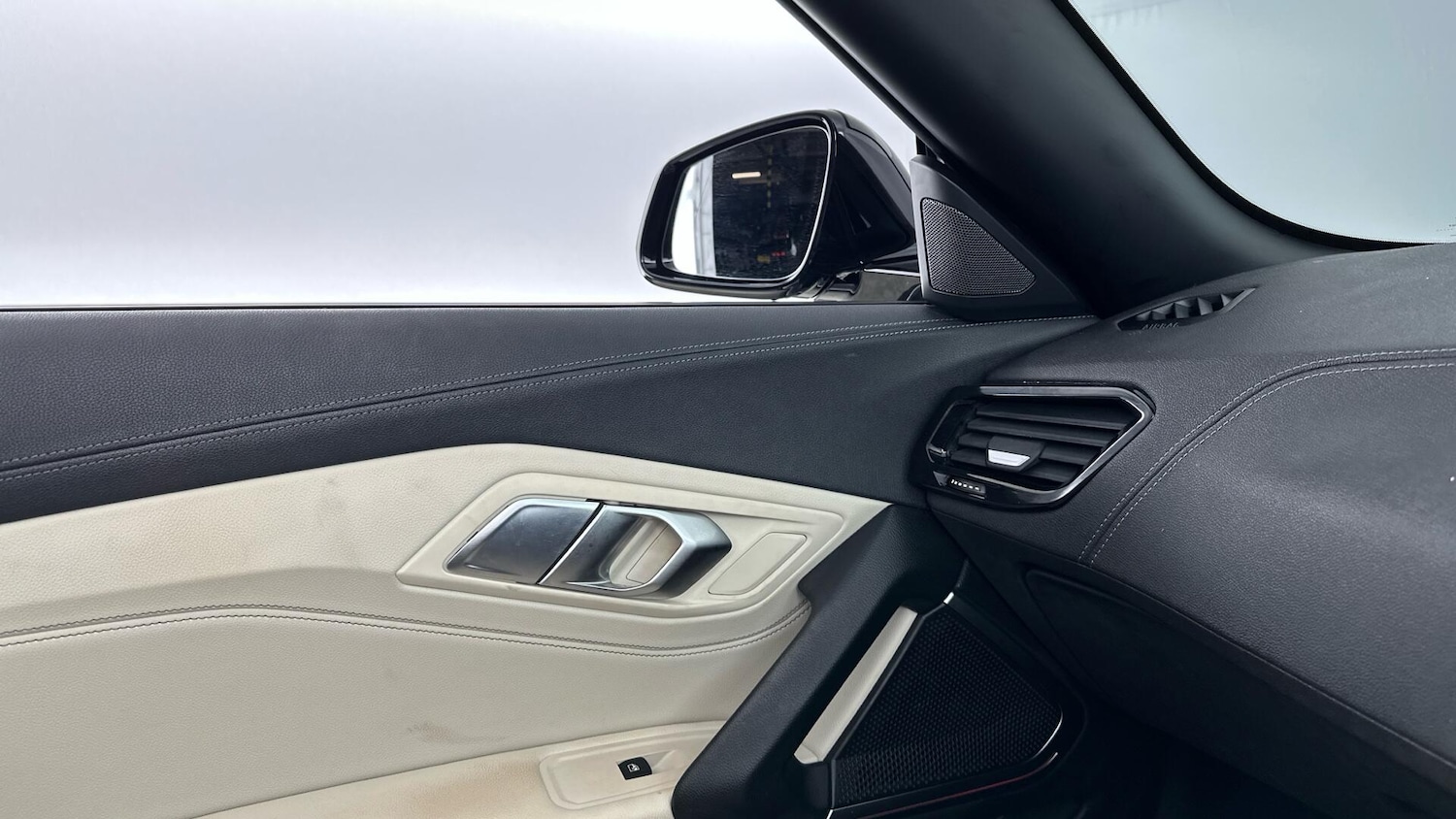 Used BMW Z4 2023 for sale - 77440033: Photo 31