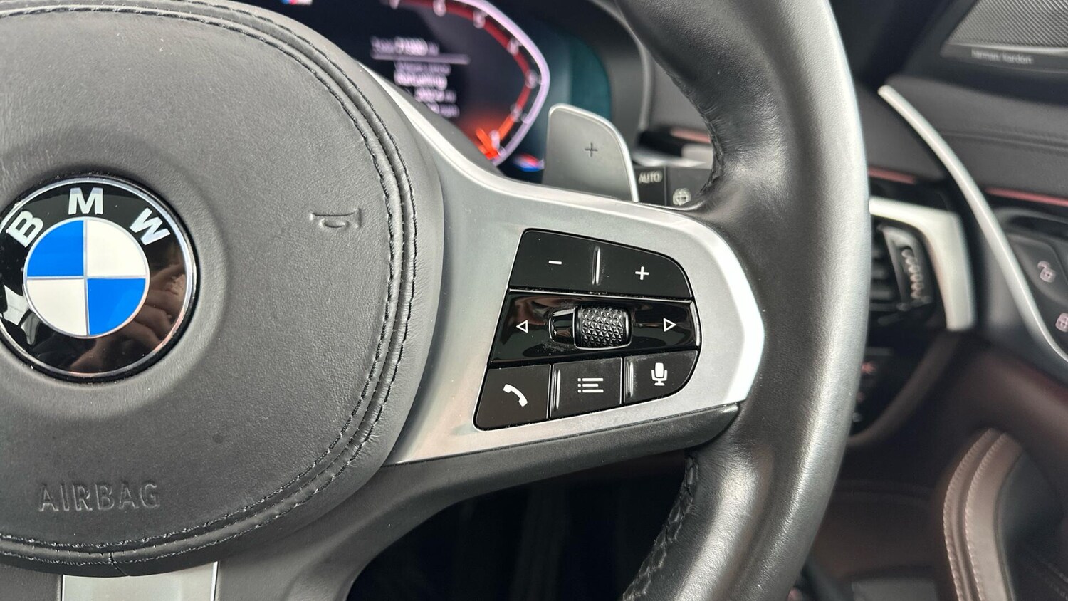 Used BMW 5 Series 2020 for sale - 76818808: Photo 18