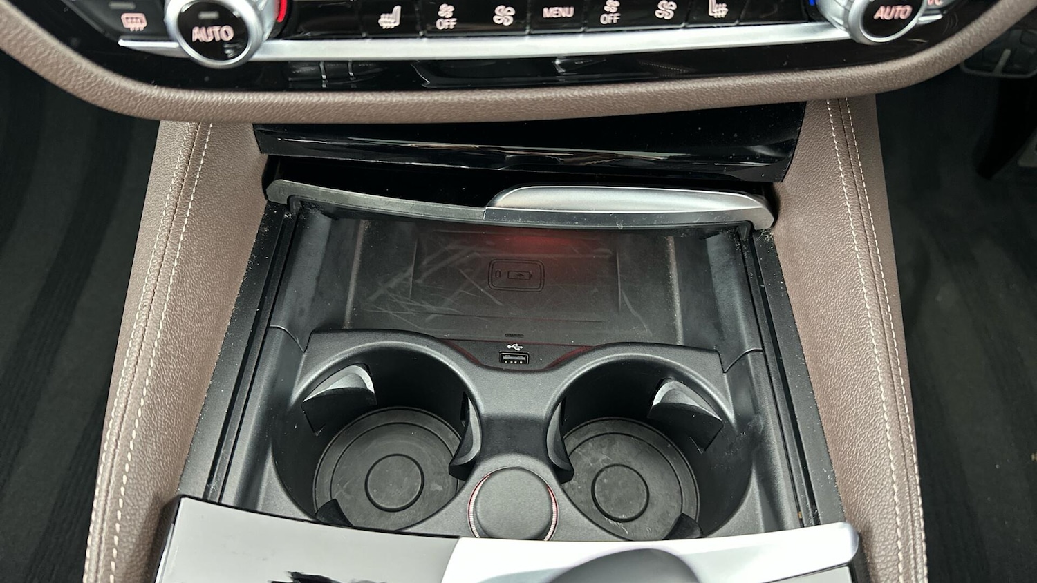 Used BMW 5 Series 2020 for sale - 76818808: Photo 28