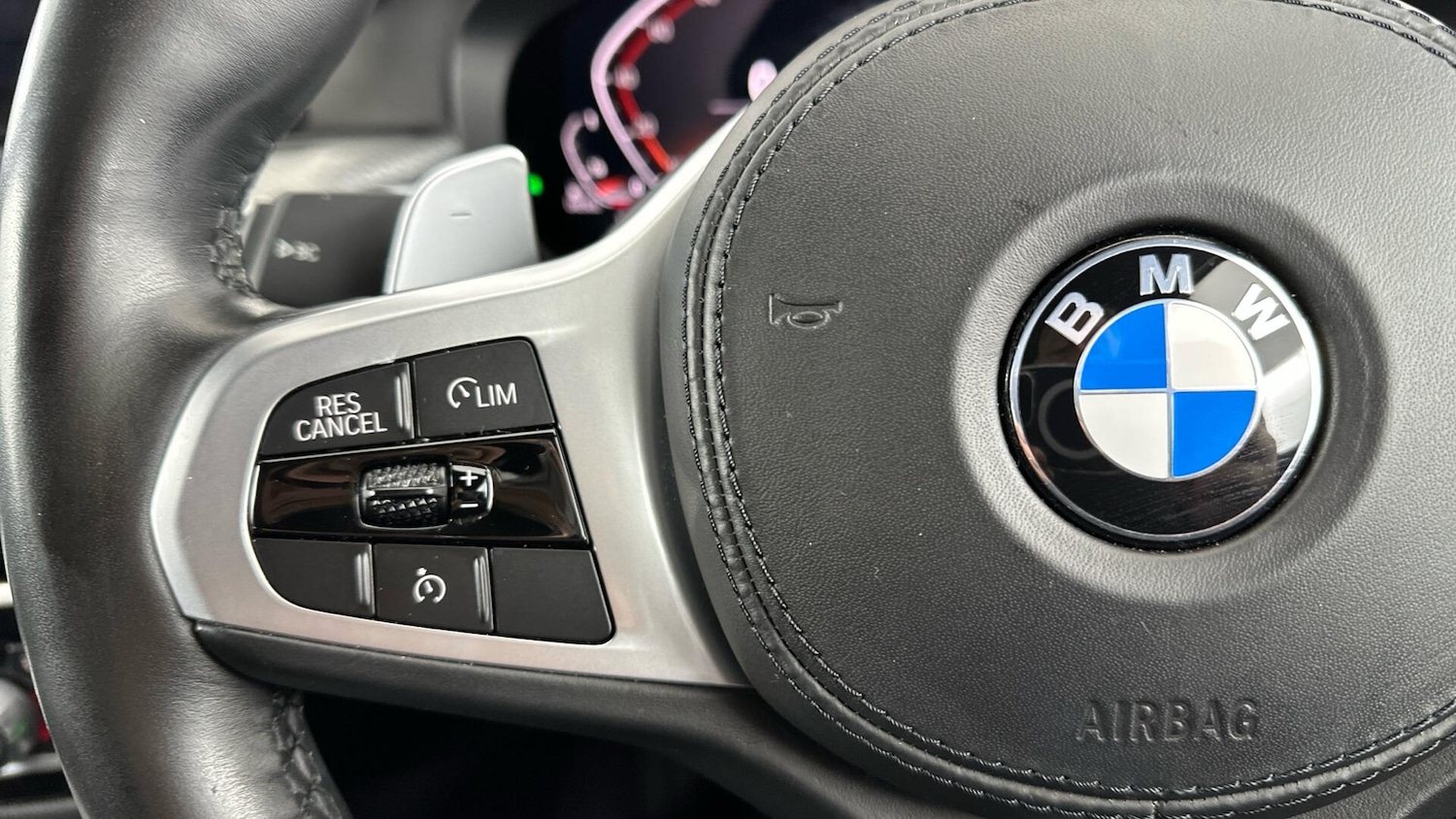 Used BMW 5 Series 2020 for sale - 76818901: Photo 17