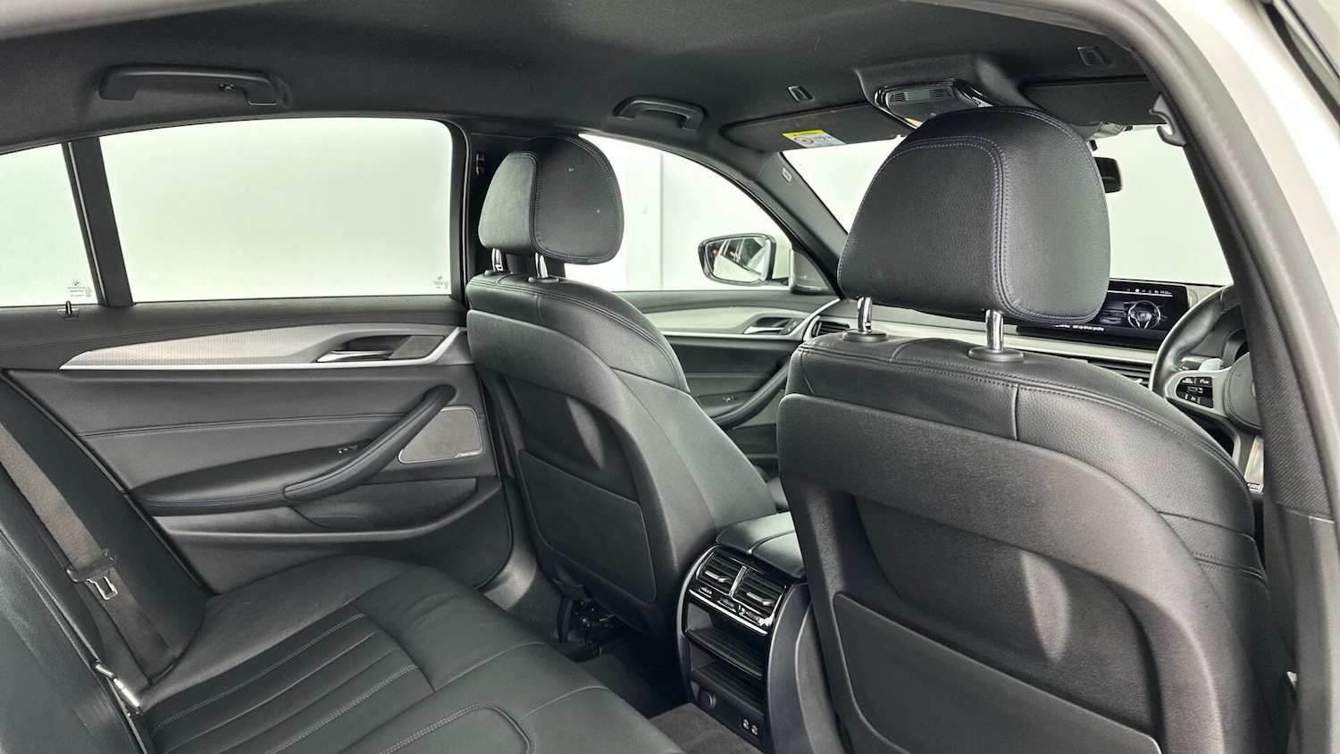 Used BMW 5 Series 2020 for sale - 76818901: Photo 26