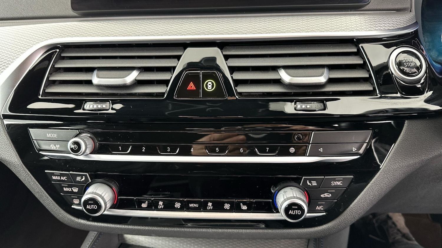 Used BMW 5 Series 2020 for sale - 76818901: Photo 30