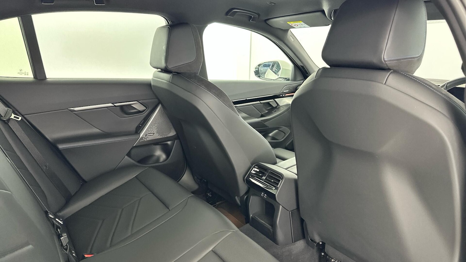 Used BMW 5 Series 2024 for sale - 77925883: Photo 30