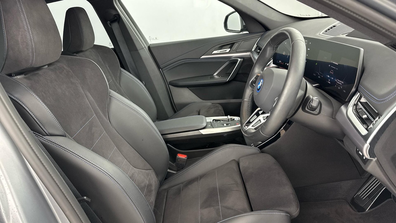 Used BMW iX1 2025 for sale - 76936556: Photo 11