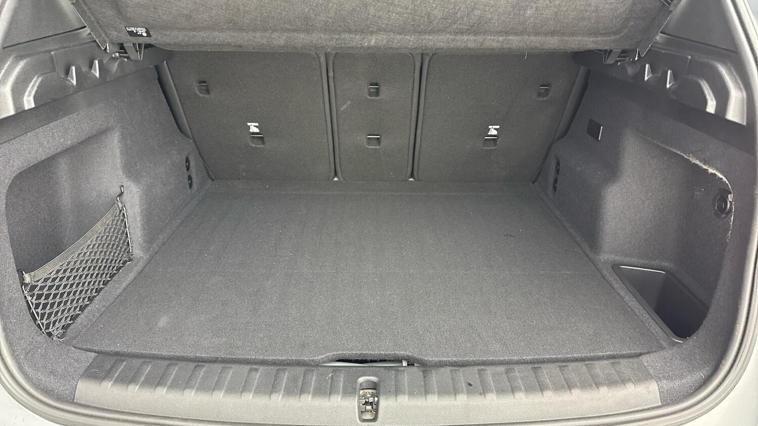 Used BMW iX1 2025 for sale - 76936556: Photo 13