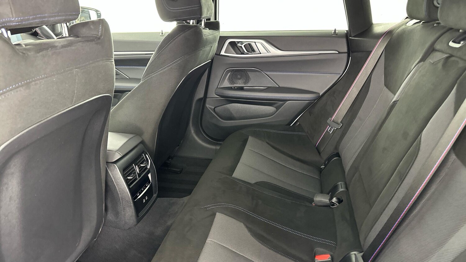 Used BMW i4 2025 for sale - 77040784: Photo 12