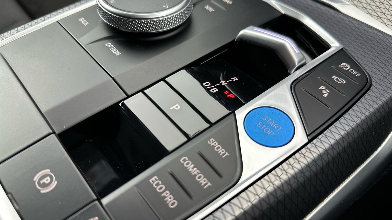 Used BMW i4 2025 for sale - 77040784: Photo 19