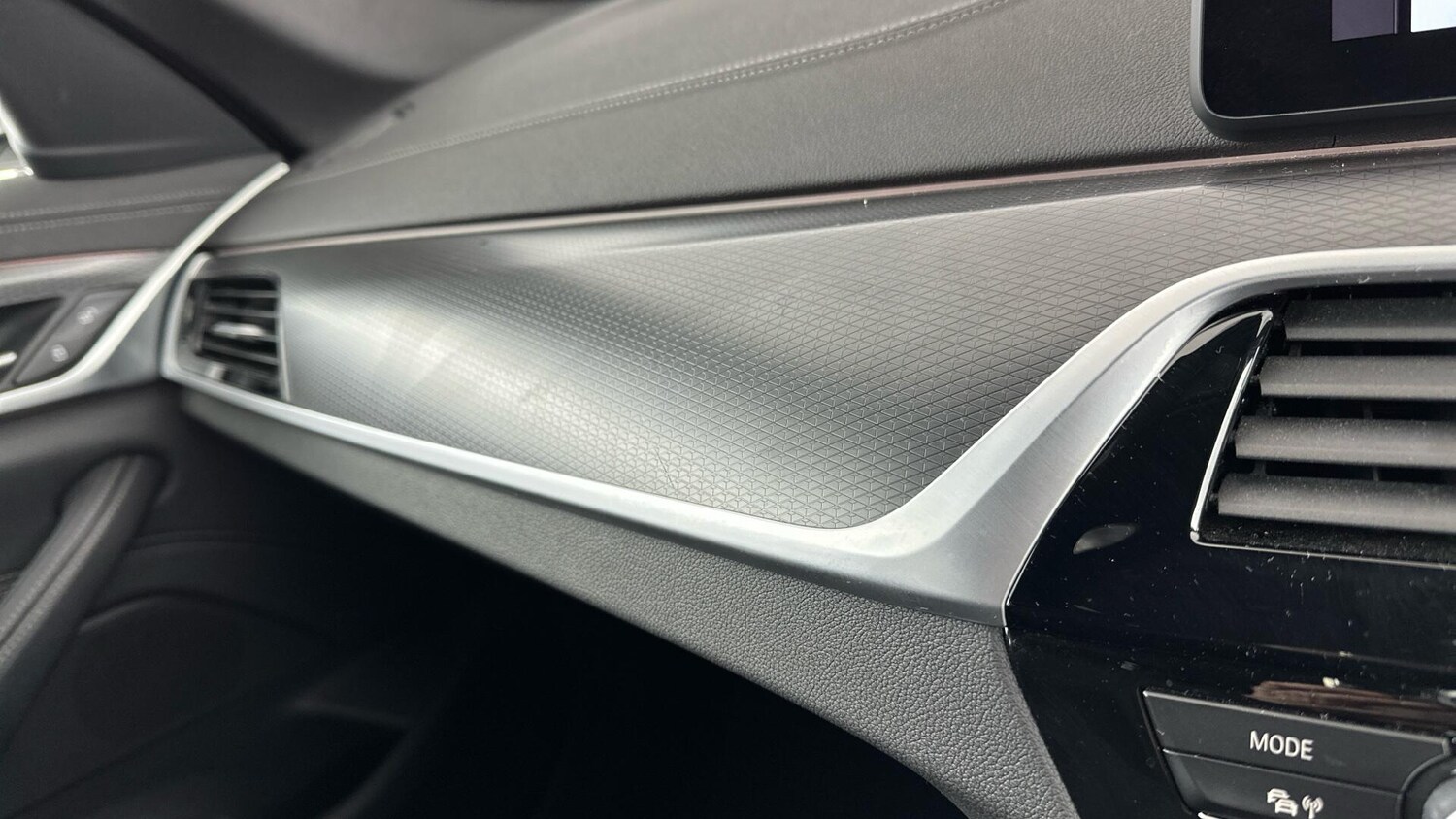 Used BMW 5 Series 2022 for sale - 76818821: Photo 32