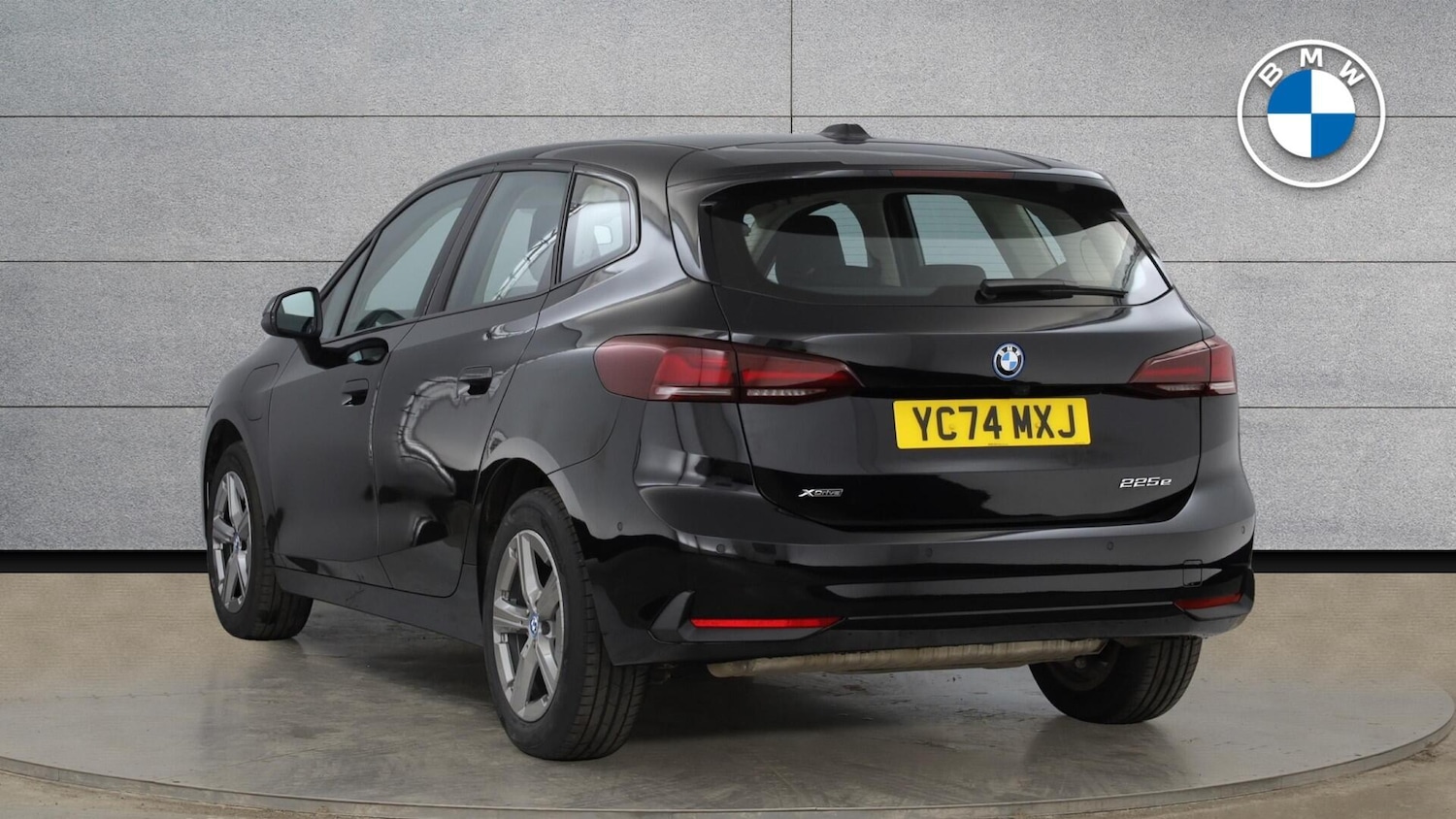 Used BMW 2 Series 2024 for sale - 76818917: Photo 2