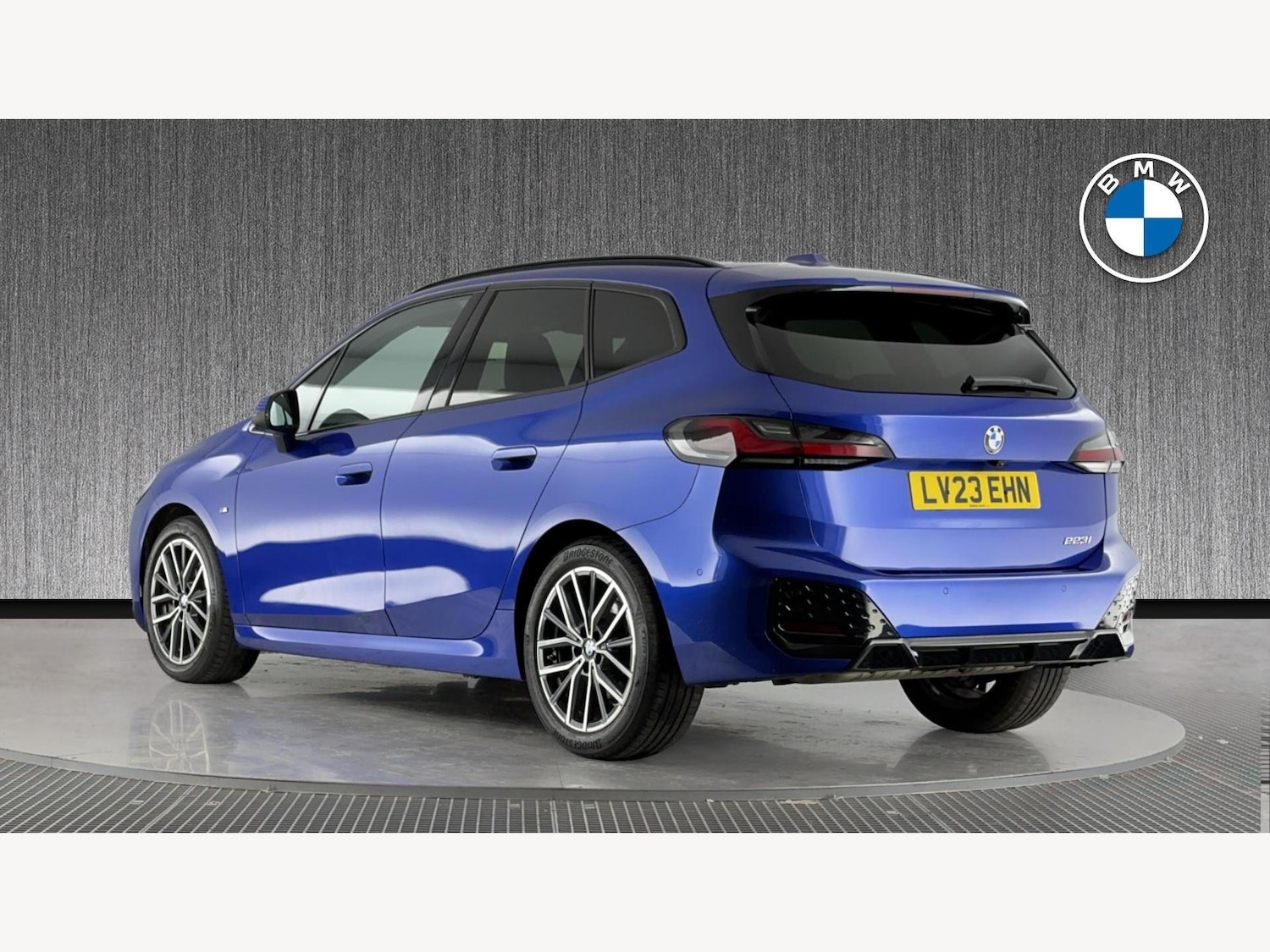 Used BMW 2 Series 2023 for sale - 76818911: Photo 2