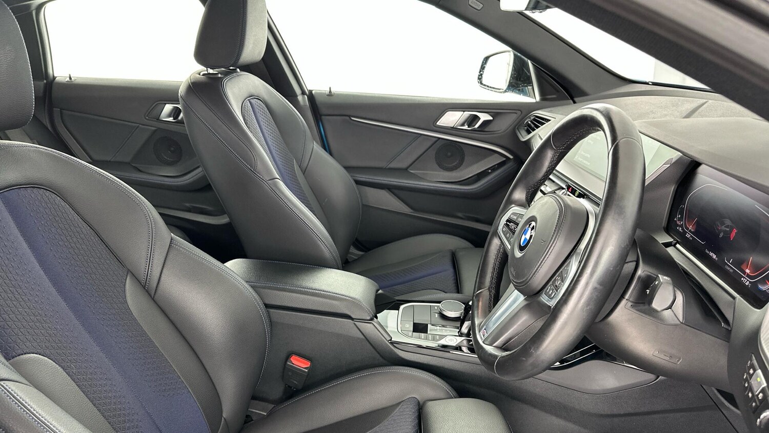 Used BMW 2 Series 2022 for sale - 76818818: Photo 11