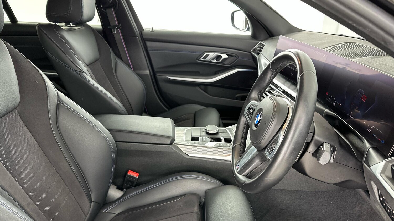 Used BMW 3 Series 2022 for sale - 77658657: Photo 11