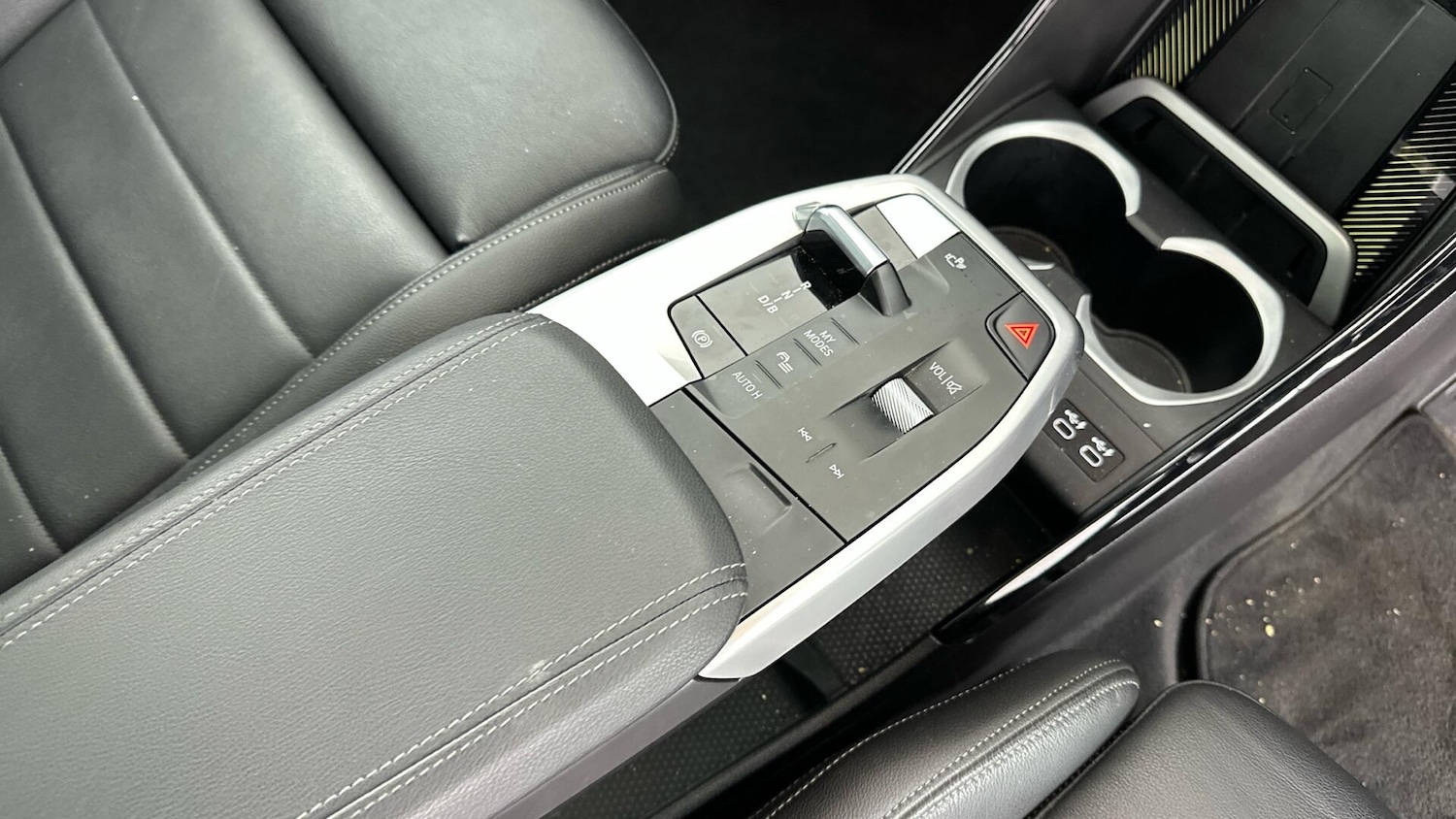 Used BMW iX1 2023 for sale - 77343958: Photo 10