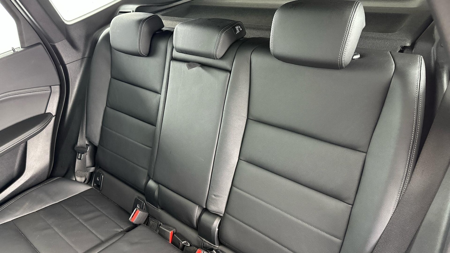 Used BMW iX1 2023 for sale - 77343958: Photo 24