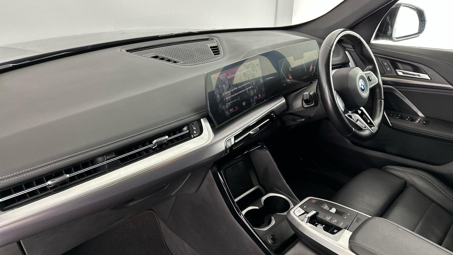 Used BMW iX1 2023 for sale - 77343958: Photo 7