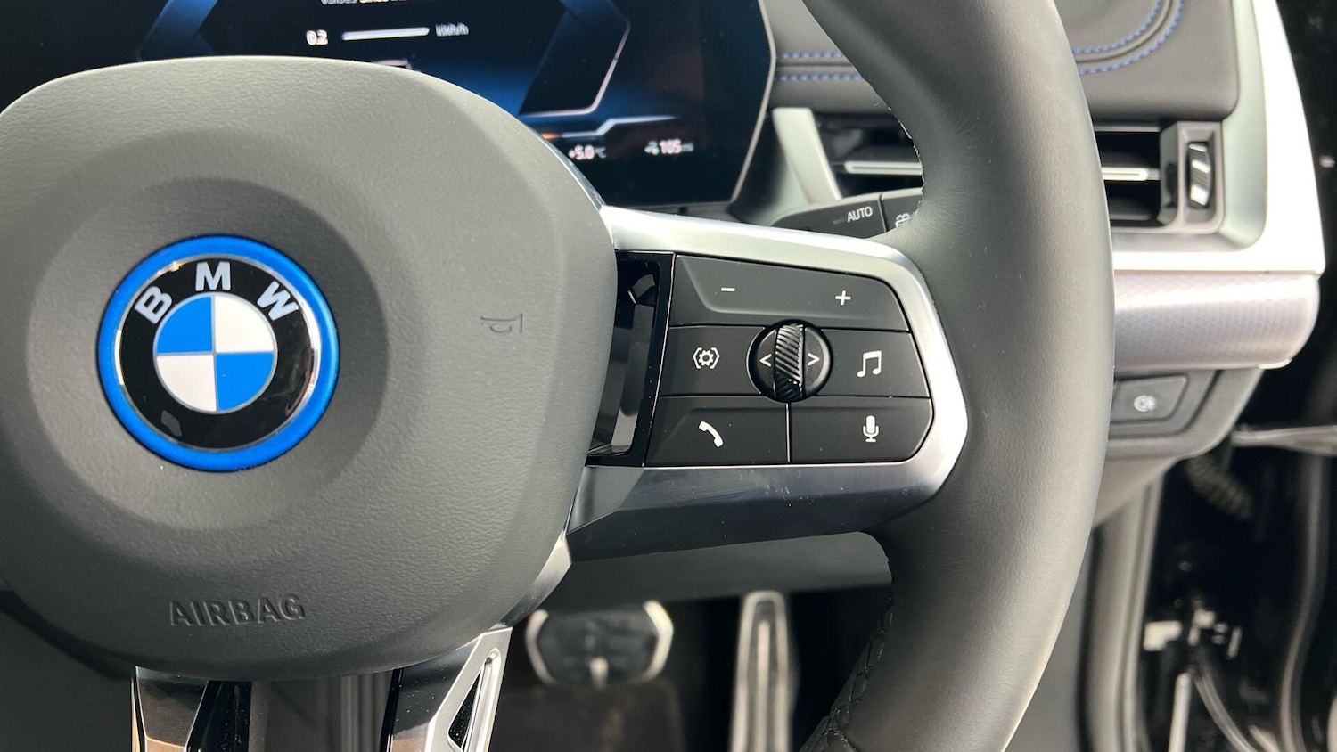 Used BMW iX1 2025 for sale - 77049676: Photo 18