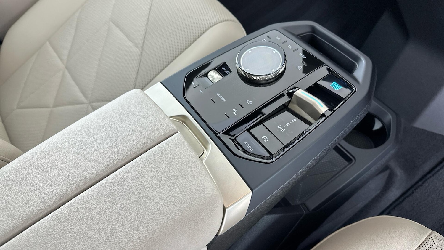 Used BMW iX 2023 for sale - 77016065: Photo 10