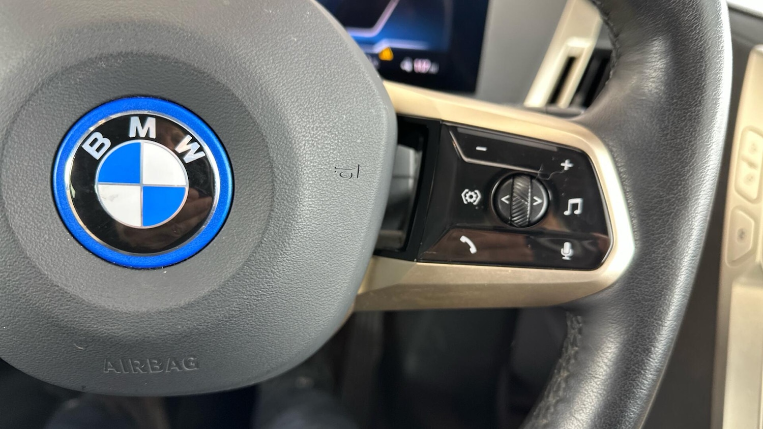 Used BMW iX 2023 for sale - 77016065: Photo 18