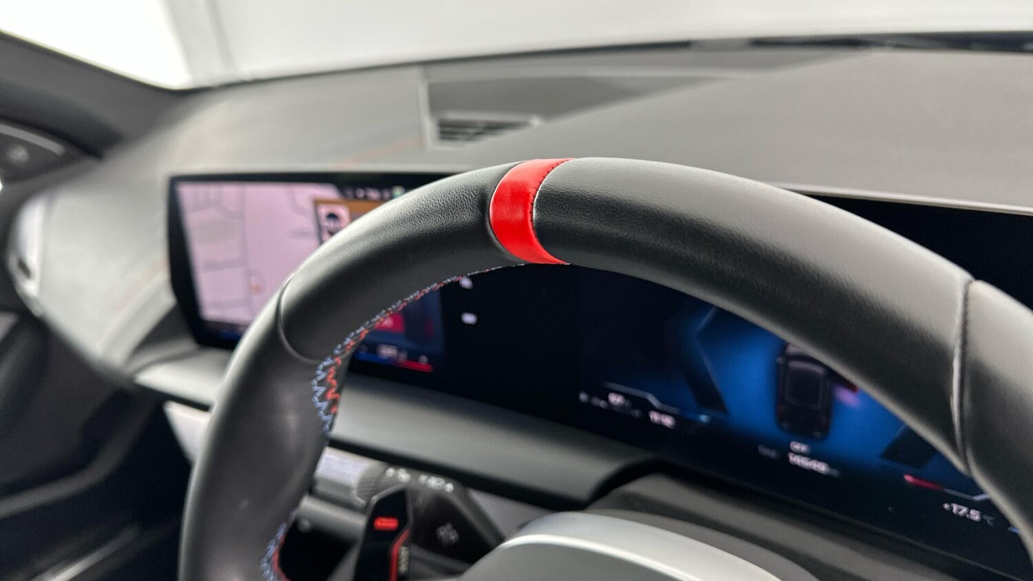 Used BMW 1 Series 2024 for sale - 76818915: Photo 30