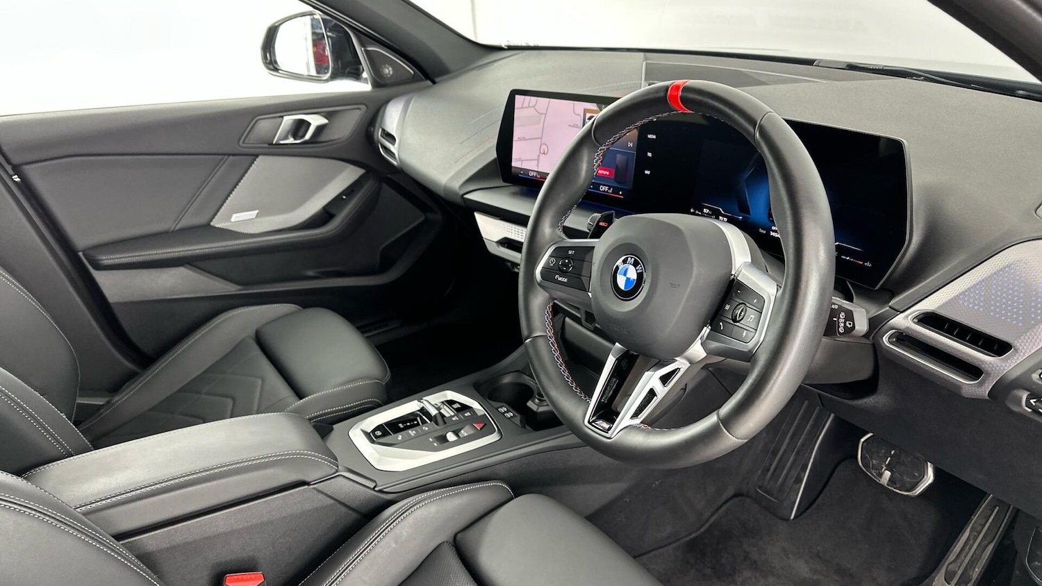 Used BMW 1 Series 2024 for sale - 76818915: Photo 6