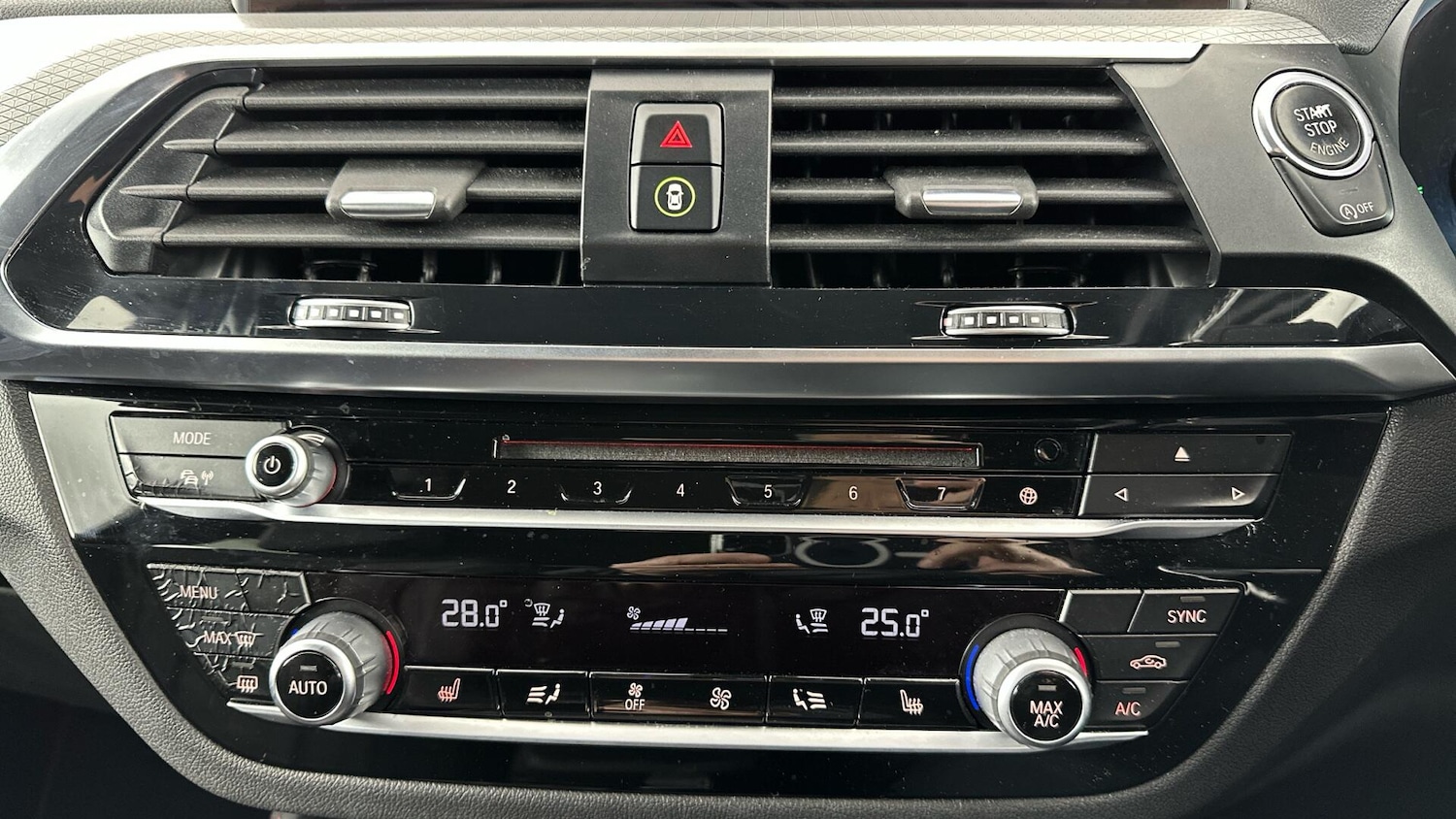 Used BMW X4 for sale - 77549489: Photo 35