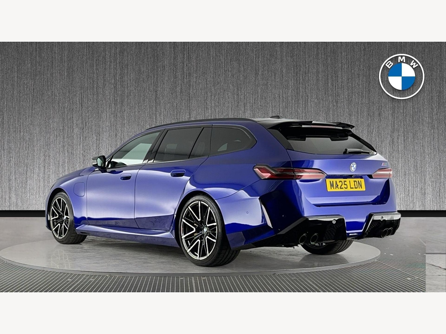 Used BMW M5 2025 for sale - 76936539: Photo 2