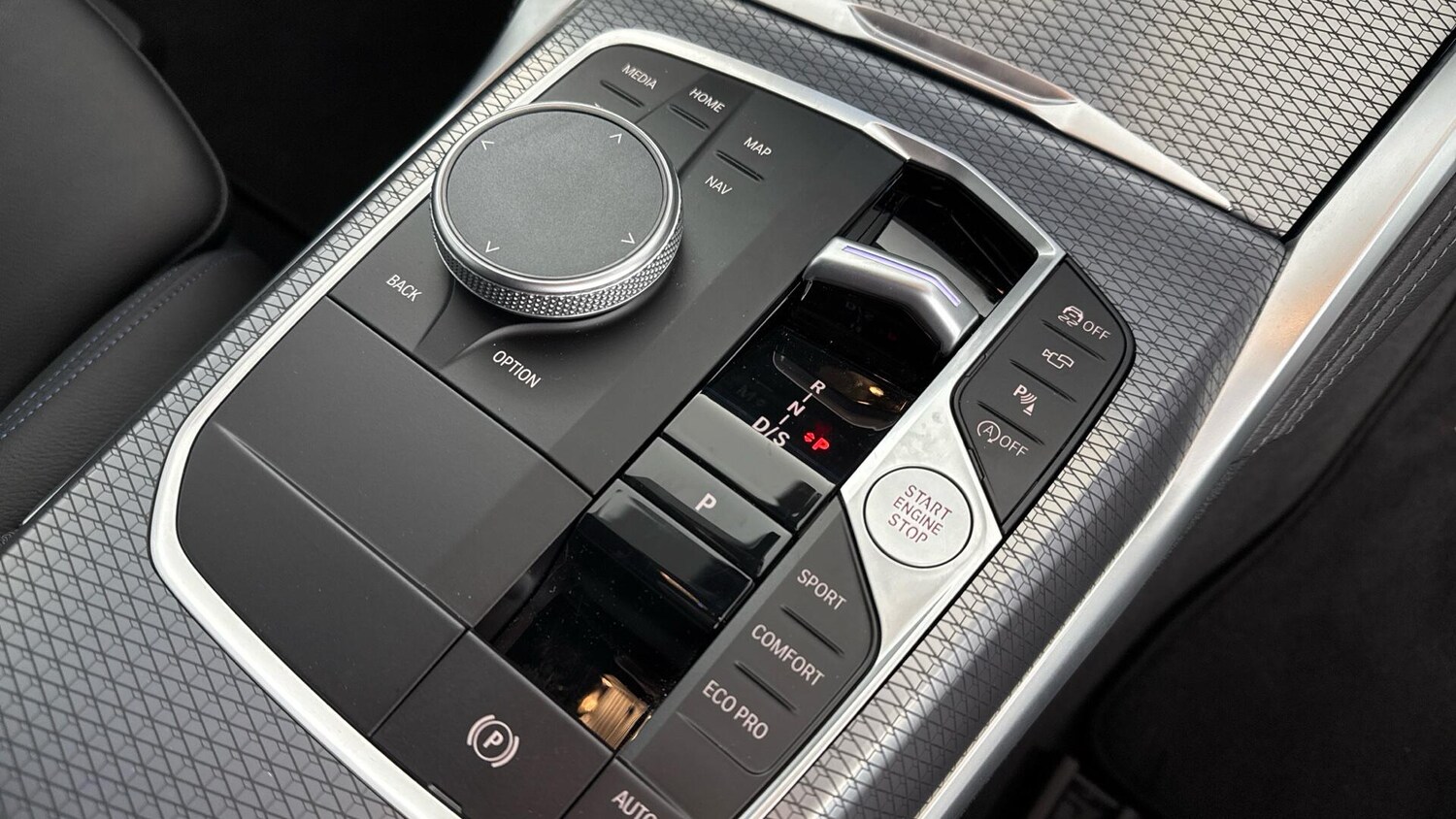 Used BMW 4 Series 2025 for sale - 77216080: Photo 10